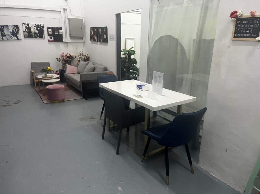 Mount Studio photo 4