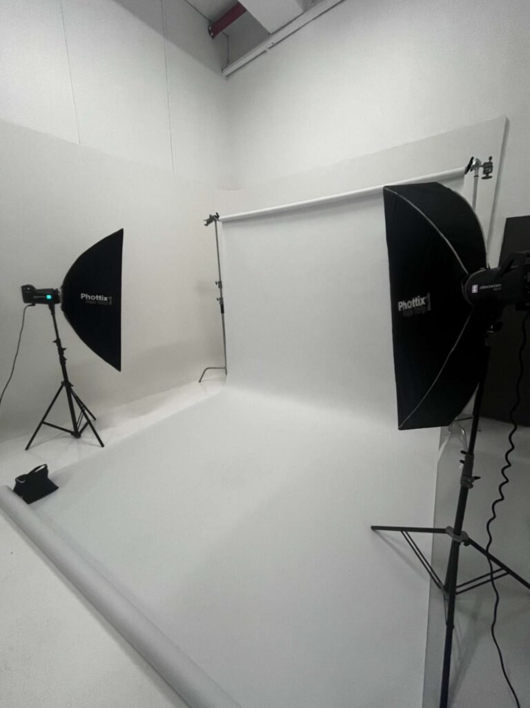Mount Studio studio photo