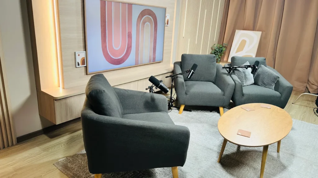 Poddster – Podcast Studio Singapore photo 2
