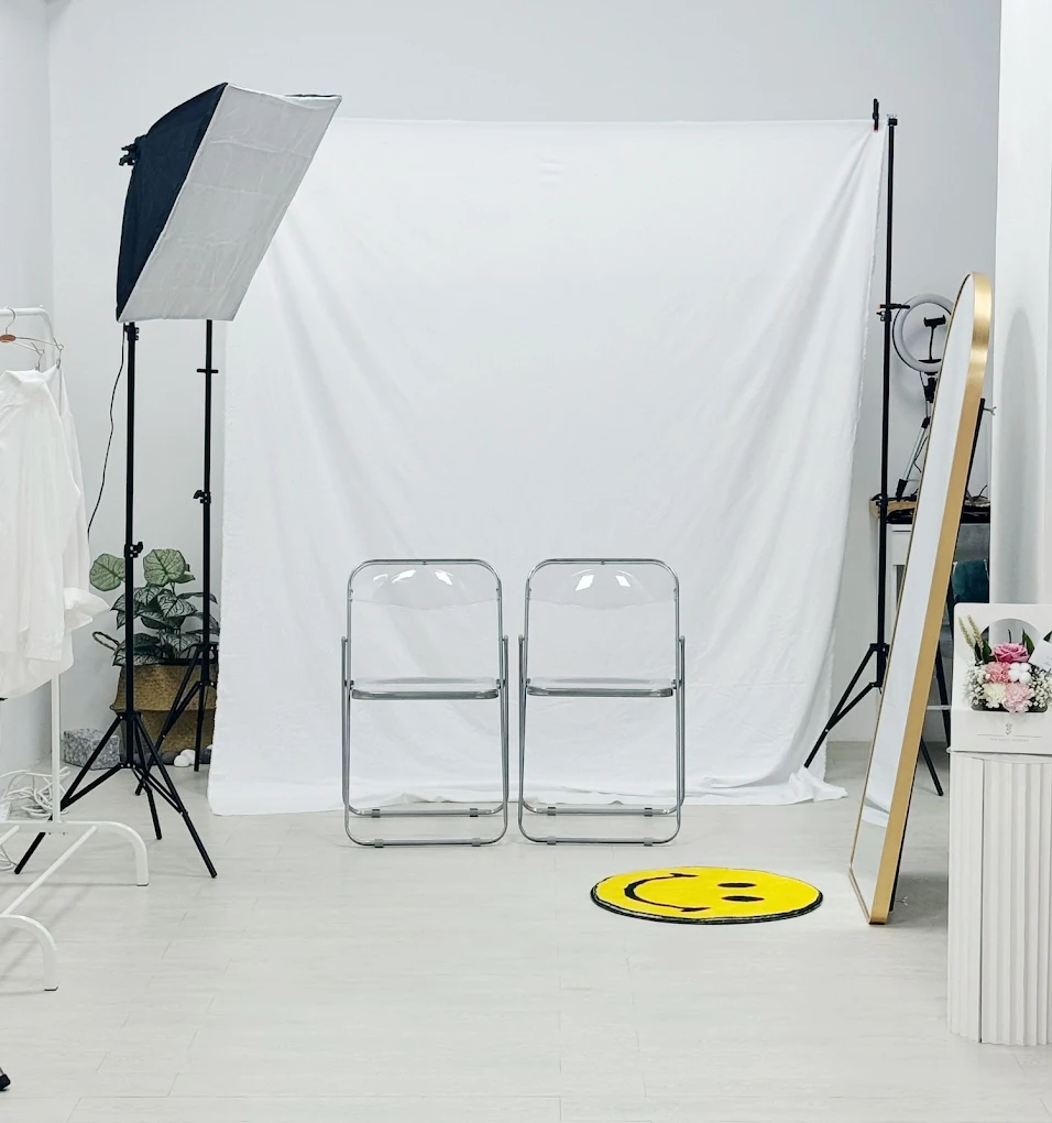 Studio 1104 photo 2